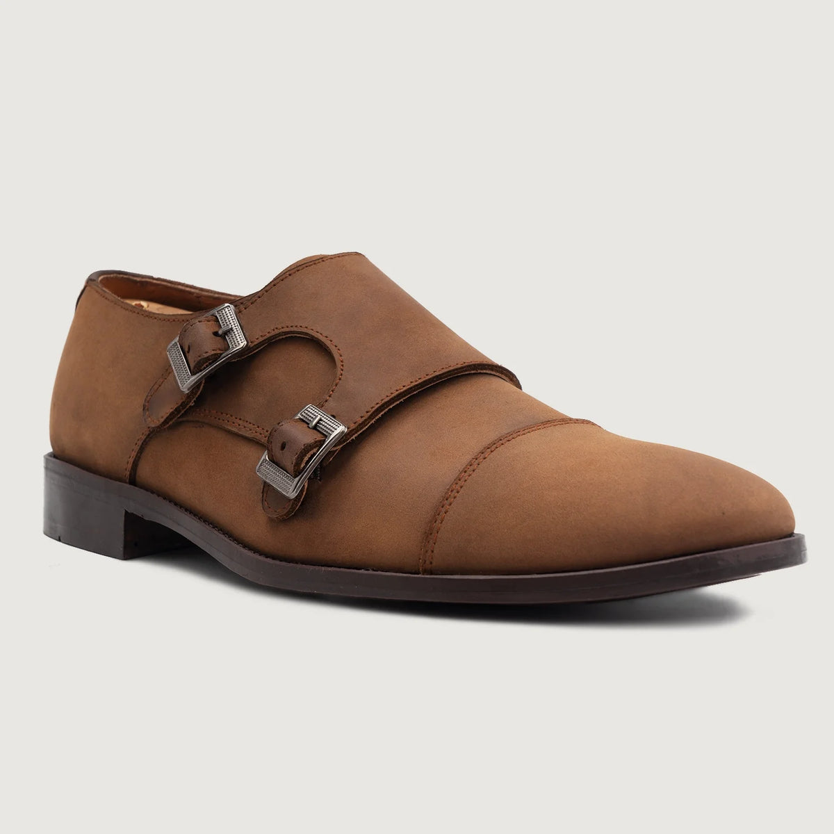 High-Traction Rubber Outsole & Lug Tread Pattern on Boston Doppel-Monkstrap Oil Pull-up Braun Lederschuhe For Men