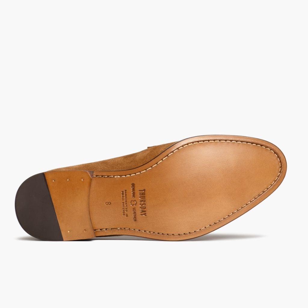 High-Traction Rubber Outsole & Lug Tread Pattern on Lincoln Cider Leder-Loafer für Herren