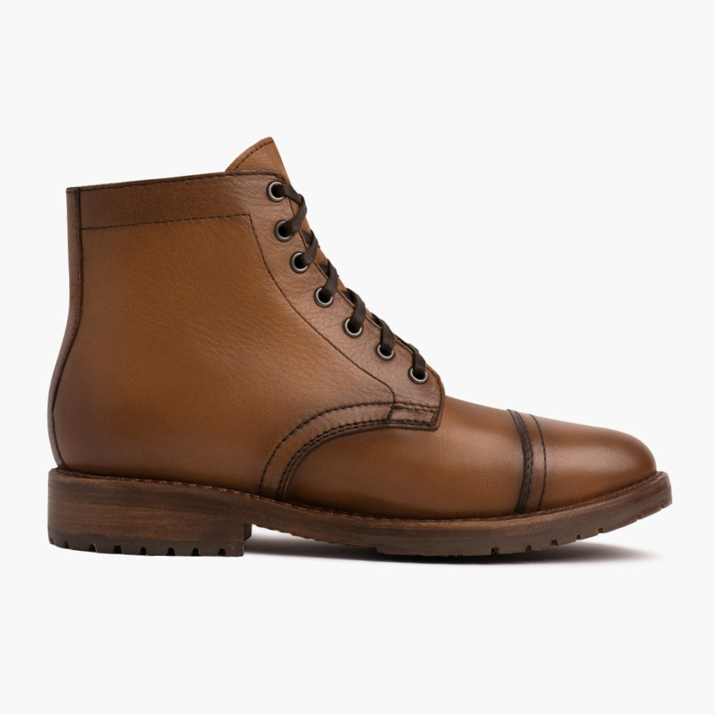 High-Traction Rubber Outsole & Lug Tread Pattern on Major Cuero Lederstiefel für Herren