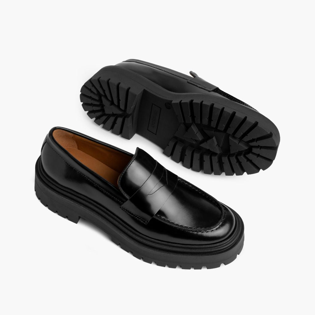 High-Traction Rubber Outsole & Lug Tread Pattern on Penny Platform Schwarz Leder-Loafer für Damen