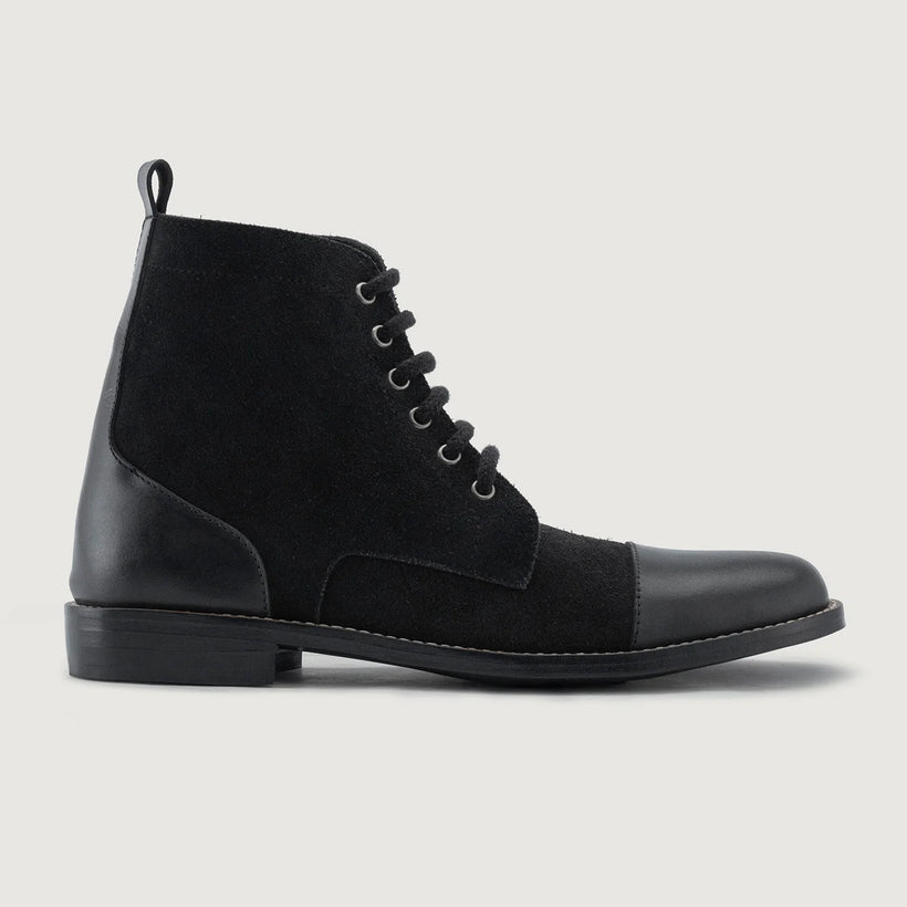 Knight Derby Hybrid Schwarz Lederstiefel - StudGuard für Herren