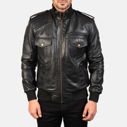 Detailansicht of High neck &amp; Zipper Hardware on Men's Agent Shadow Schwarz Leder-Bomberjacke für Herren