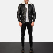 
Airin G-1 Black & White Leather Bomber Jacket - Seitenansicht mit ergonomischem Ärmelschnitt & sportlicher Passform