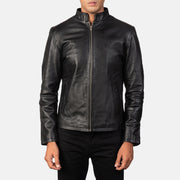 Men's Alex Black Leather Biker Jacket - Seitenansicht mit ergonomischem Ärmelschnitt