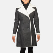 
Detailansicht of Notch & Leather Buttons Hardware on Amie Black Double Breasted Shearling Coat