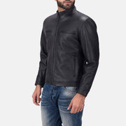 Black Calfskin Matte Biker Jacket - Rückansicht mit passgenauen Schultern &amp; sauberem Saum