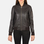 
Detailansicht of Rib Knit & Zipper Hardware on Ava Ma-1 Brown Leather Bomber Jacket