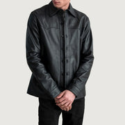 
Bronco Schwarz Leather Shirt für Herren in Black Sheepskin Leather - Vorderansicht & maßgeschneiderte Silhouette | Online Kaufen