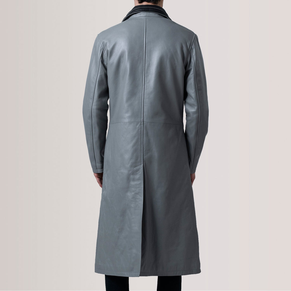 
Detailansicht of Notch & Button Hardware on Charlton Grau Leather Single Breasted Ledermantel für Herren For Men