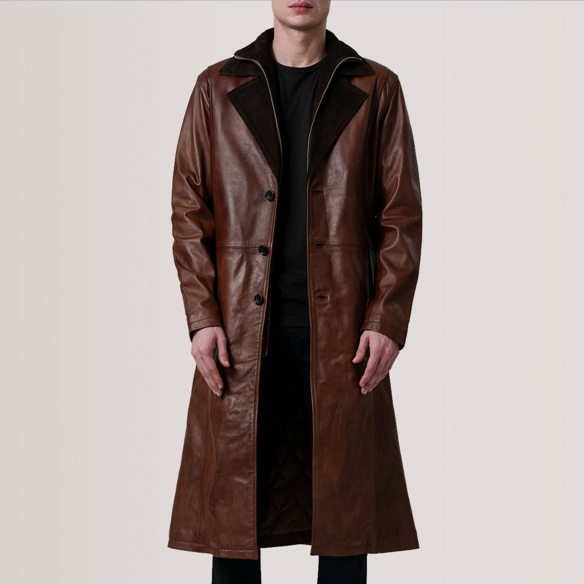 
Charlton Waxed Braun Leather Single Breasted Ledermantel für Herren For Men in Distressed Brown Sheepskin Burnished - Vorderansicht & maßgeschneiderte Silhouette | Online Kaufen