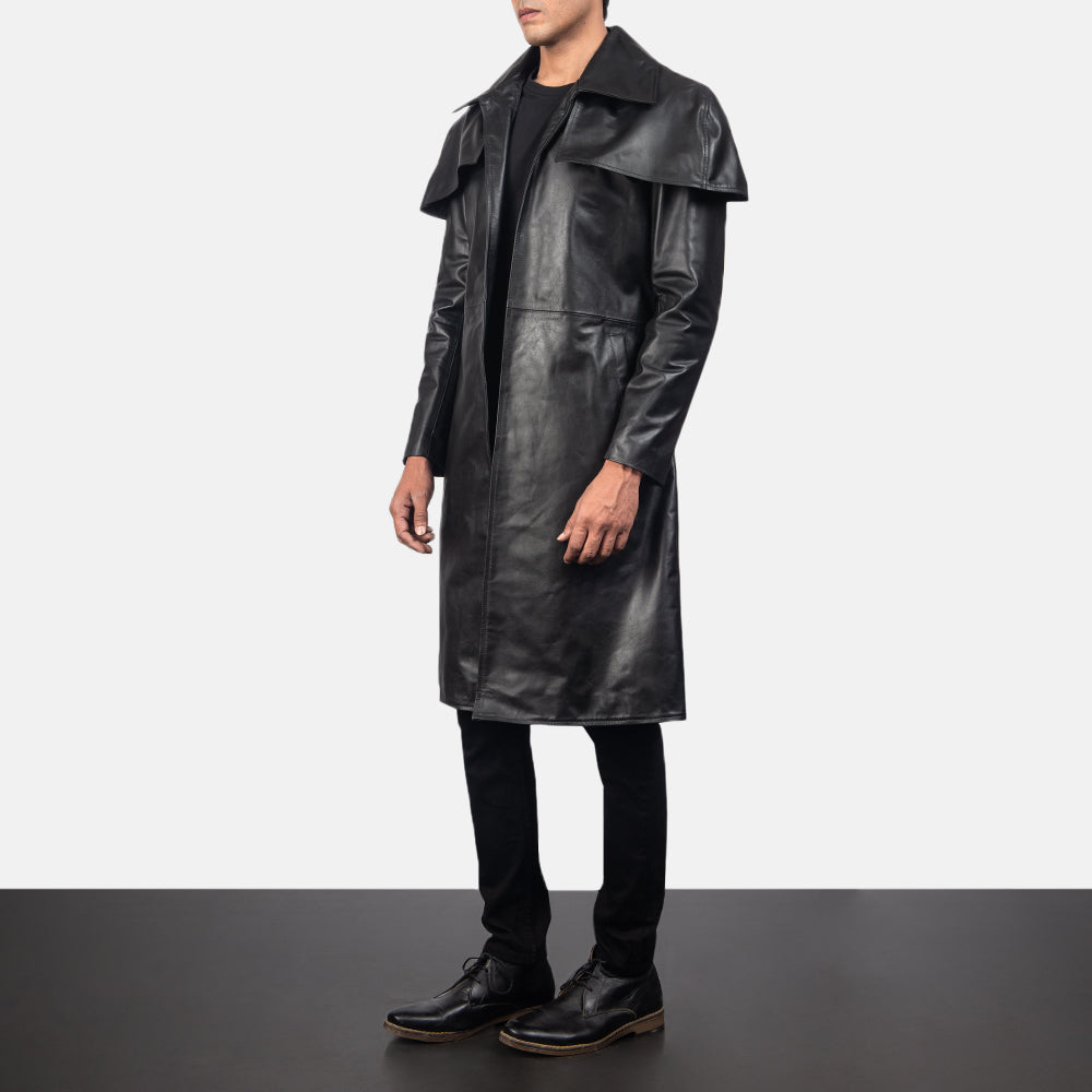 Black Cowhide Leather Trench Coat - Rückansicht mit passgenauen Schultern &amp; sauberem Saum