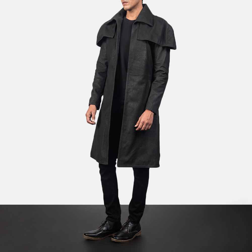Distressed Black Sheepskin Snuffed Trench Coat - Rückansicht mit passgenauen Schultern &amp; sauberem Saum