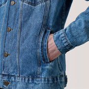 
Innenansicht Showing Quilted Viscose Lining & Zwei funktionale Innentaschen