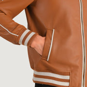 
Innenansicht Showing Quilted Polyester Lining & Zwei funktionale Innentaschen