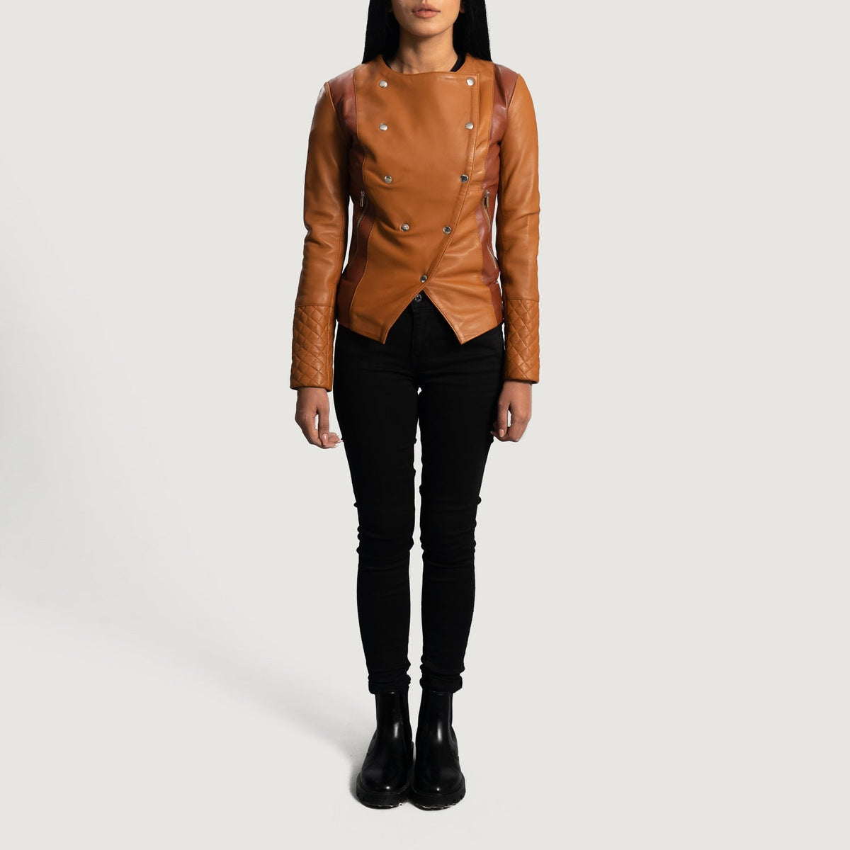 Detailansicht of Classic Collar &amp; Button Hardware on Women's County Hellbraun Overlap Lederjacke für Damen