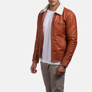 
Dan Frost Hellbraun Lammfelljacke für Herren - Rückansicht mit passgenauen Schultern & sauberem Saum
