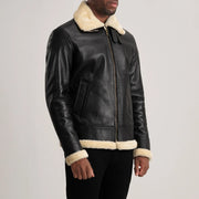 Black Sheepskin Leather Bomber Jacket - Rückansicht mit passgenauen Schultern &amp; sauberem Saum