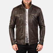 
Handwerkliche Saumverarbeitung an Hudson Black Leather Biker Jacket