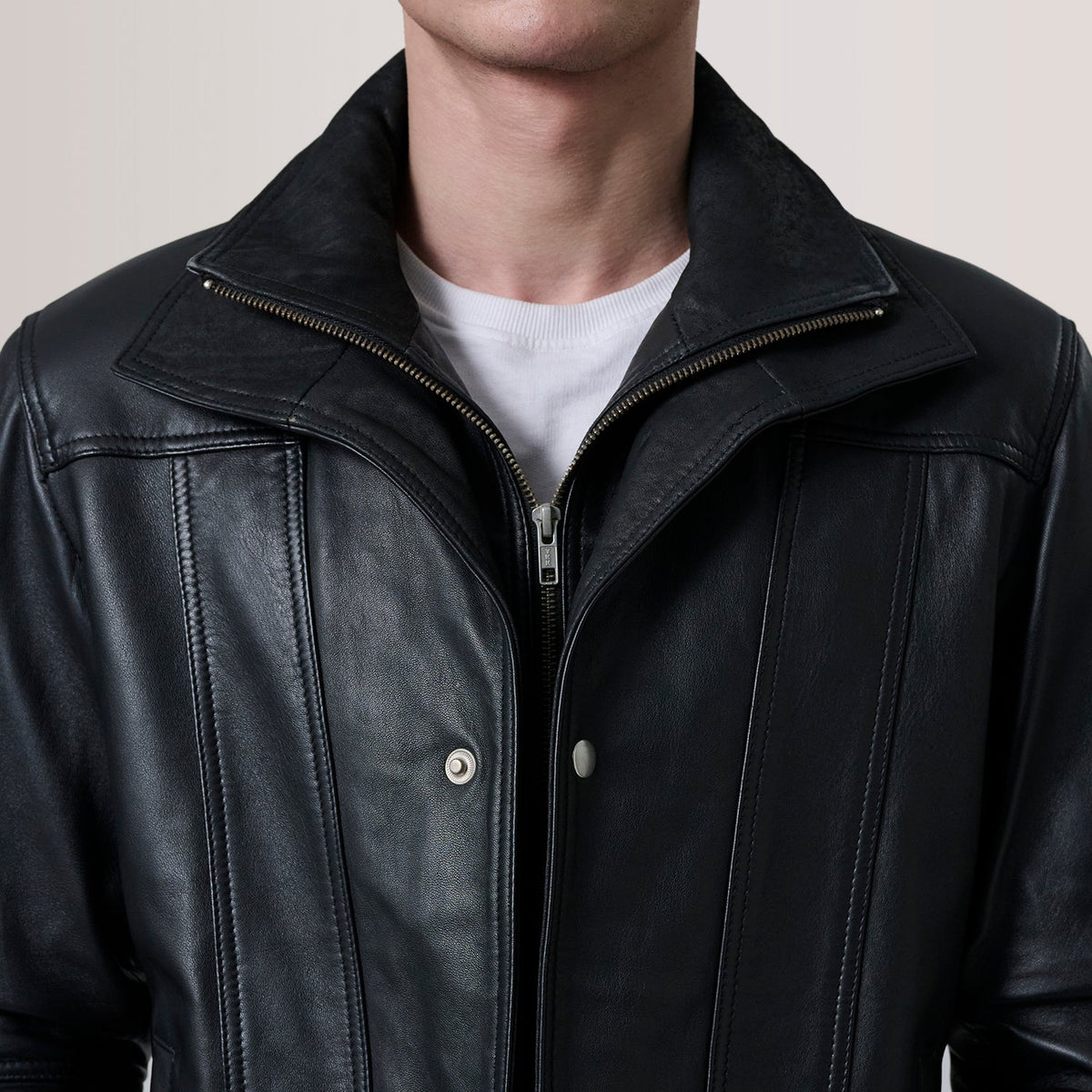 Innenansicht Showing Quilted Polyester Lining &amp; Zwei Innentaschen