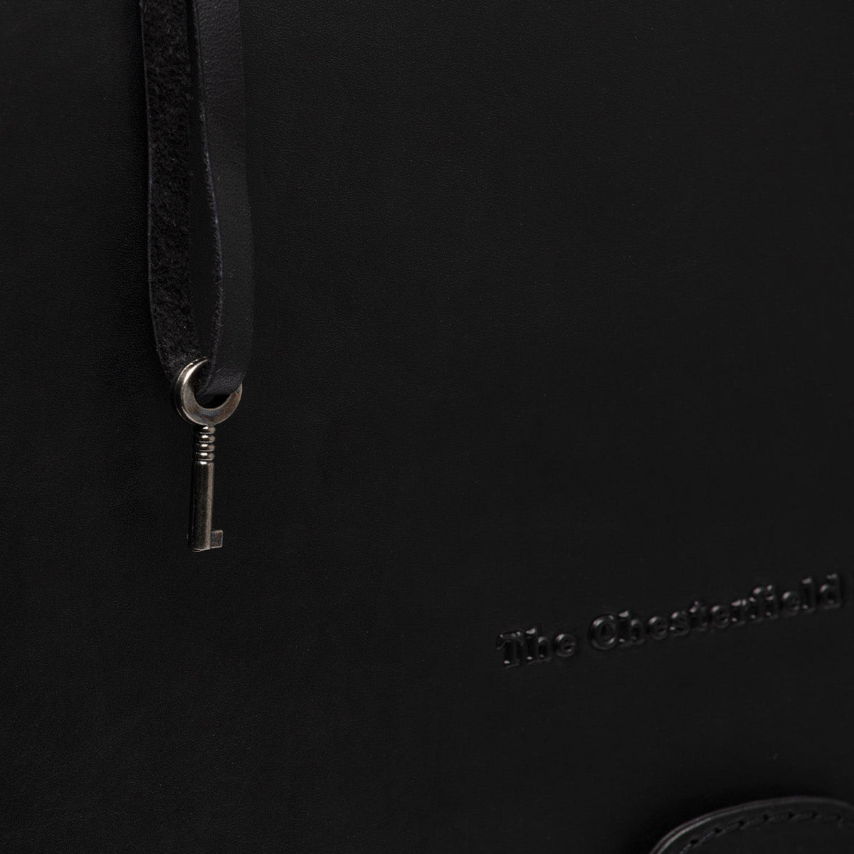 
Innenansicht Showing Dedicated Padded Laptop Sleeve & Multi-Compartment Organization