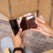 Paris Full-Grain Leather Card Holder für Damen – Zusätzliche Produktansicht 3