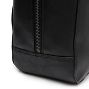 Solvin Full-Grain Leather Handbag für Damen - Seitenansicht mit ergonomischem Ärmelschnitt