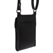 Tailored Rib Cuffs &amp; Hem Craftsmanship Construction Detail on Nebra Full-Grain Leather Phone Bag für Damen