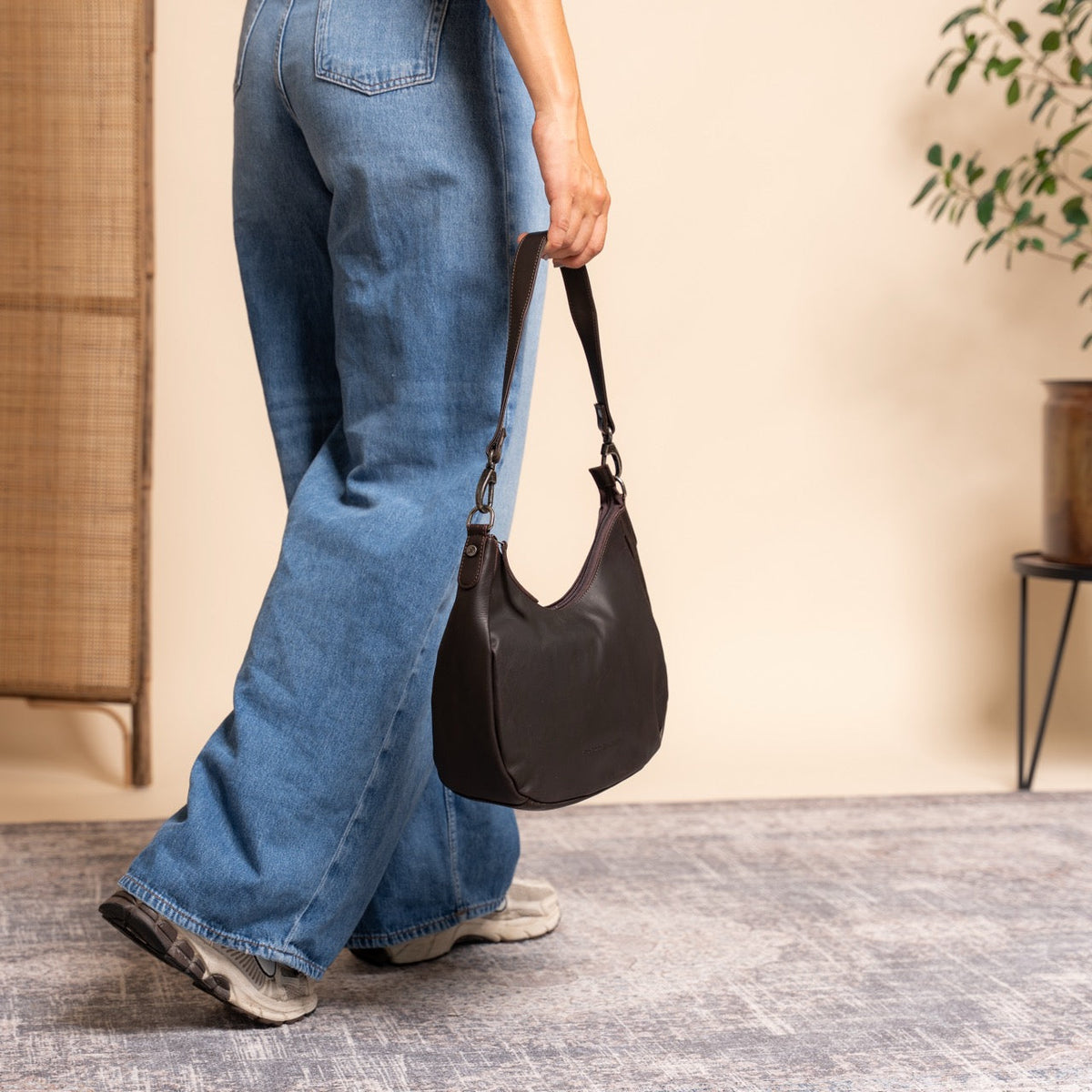Alexandria Full-Grain Leather Shoulder Bag für Damen – Zusätzliche Produktansicht 3