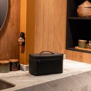 Classic 100% Full-Grain leather Goods - Rückansicht mit passgenauen Schultern &amp; sauberem Saum