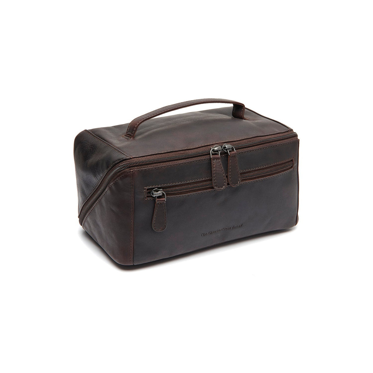 Styled Fit Perspective of Trevia Full-Grain Leather Toiletry Bag für Damen on Model - Natural Daylight Drape