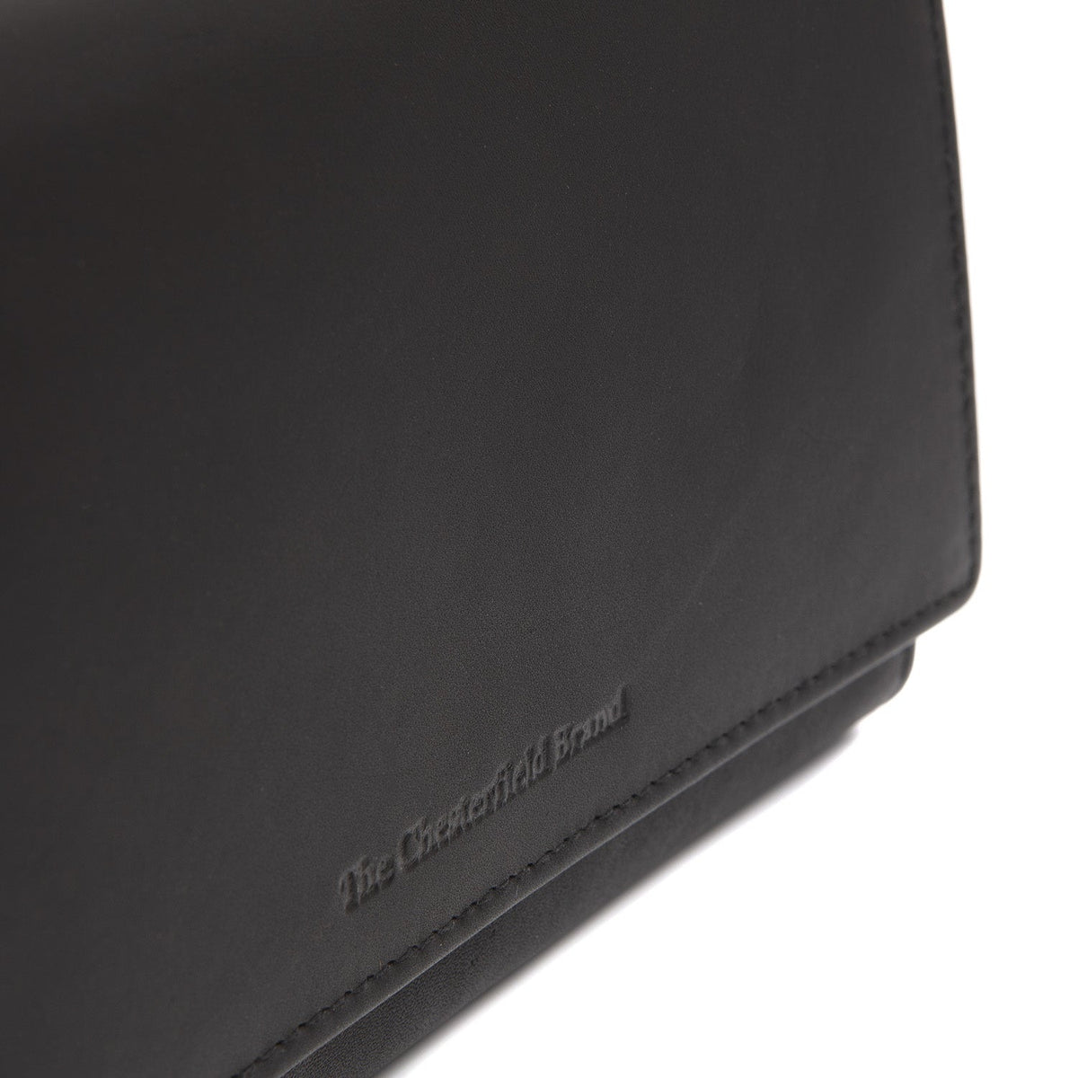 Solid Antique Brass Hardware &amp; Heavy-Duty Dual Zipper Detail on Mirthe Full-Grain Ledergeldbörse für Damen