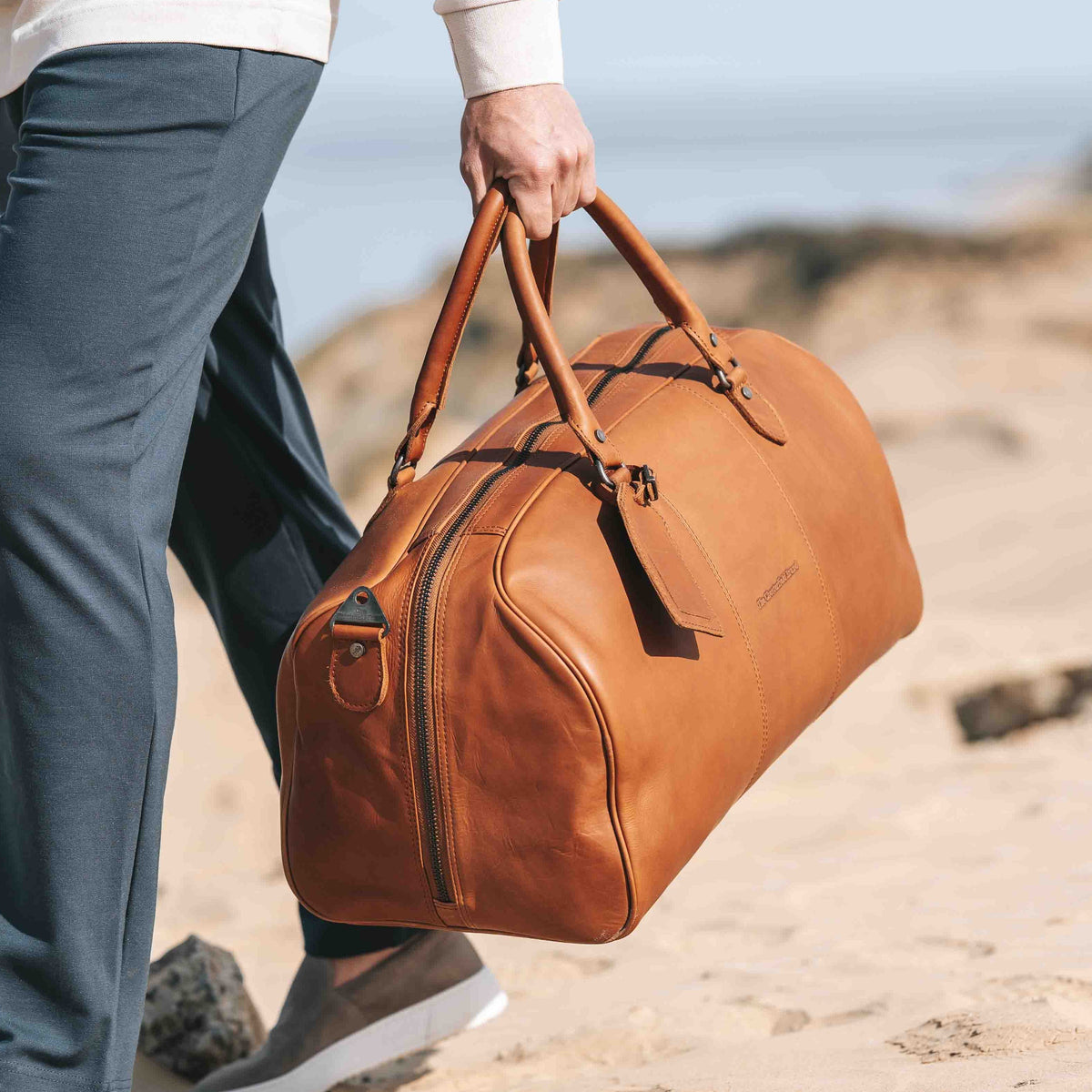 William Full-Grain Leather Weekender Bag für Damen – Zusätzliche Produktansicht 2
