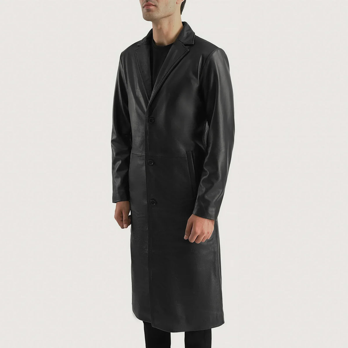 
Black Cowhide Leather Winter Jacket - Rückansicht mit passgenauen Schultern & sauberem Saum