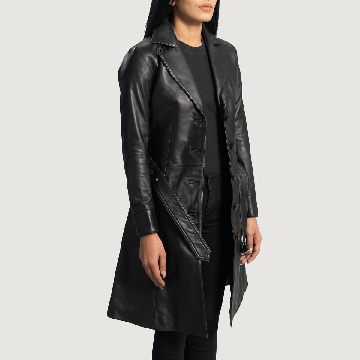 Black Sheepskin Leather Trench Coat - Rückansicht mit passgenauen Schultern &amp; sauberem Saum