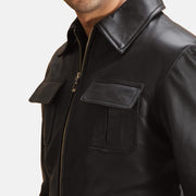 
Detailansicht von Kragen & Reißverschluss an Raven Schwarz Lederjacke für Herren