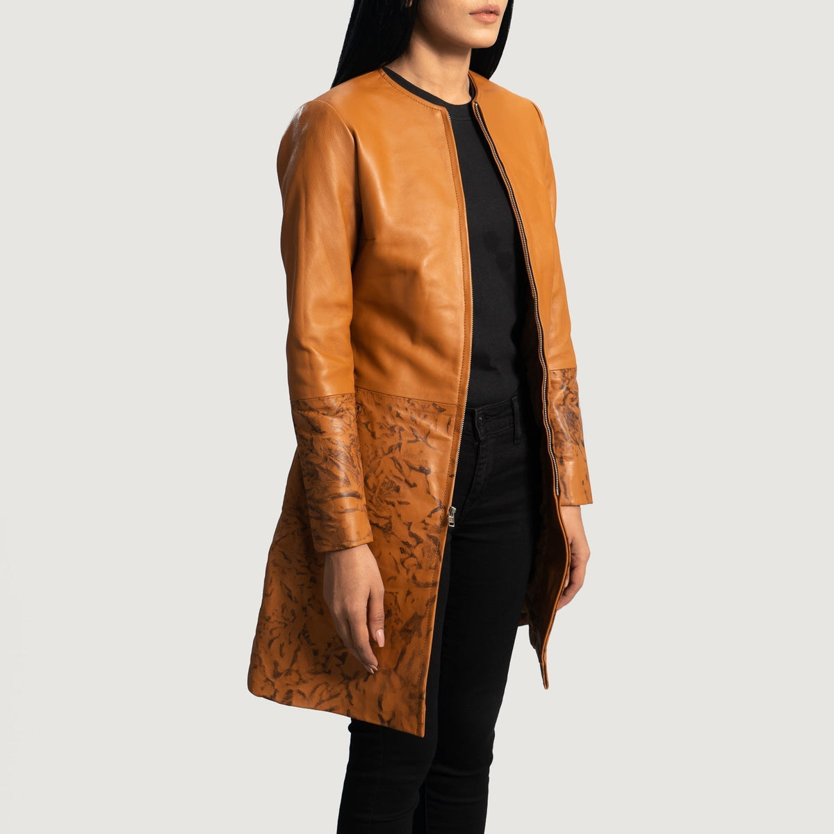 Tan Brown Sheepskin Dip &amp;Amp; Dye Leather Coat - Rückansicht mit passgenauen Schultern &amp; sauberem Saum