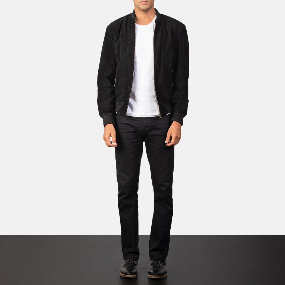 Men's Shane Schwarz Suede Leder-Bomberjacke für Herren - Seitenansicht mit ergonomischem Ärmelschnitt