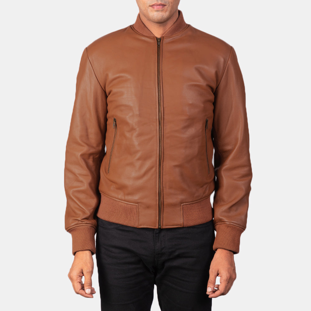 
Detailansicht of Varsity & Zipper Hardware on Shane Braun Leder-Bomberjacke für Herren