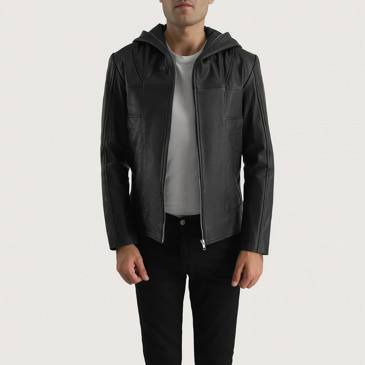 Men's Spratt Schwarz Hooded Lederjacke für Herren in Black Goatskin Leather - Vorderansicht &amp; maßgeschneiderte Silhouette | Online Kaufen