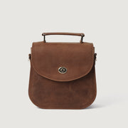 
The Sandra Vintage Hellbraun Leather Saddle Bag For Women - Strukturierte Seitenansicht mit Faltentiefe & Erweiterungsvolumen