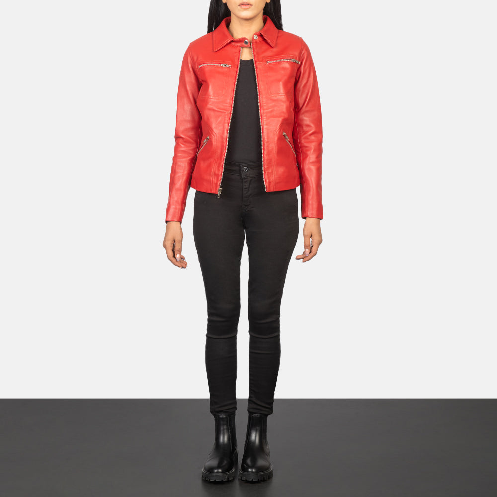
Tomachi Red Leather Jacket - Seitenansicht mit ergonomischem Ärmelschnitt & sportlicher Passform