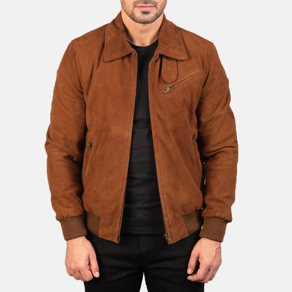 
Tomchi Hellbraun Suede Lederjacke für Herren in Brown Goatskin Suede - Vorderansicht & maßgeschneiderte Silhouette | Online Kaufen