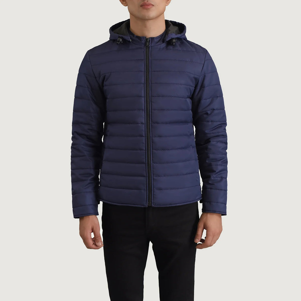 
Detailansicht of Classic Collar & Zipper Hardware on Tyler Blau Hooded Puffer Lederjacke für Herren