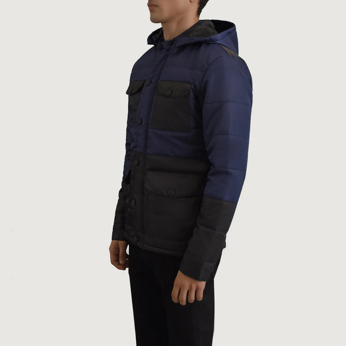 
Black + Blue Full-Grain Leather Hooded Jacket - Rückansicht mit passgenauen Schultern & sauberem Saum